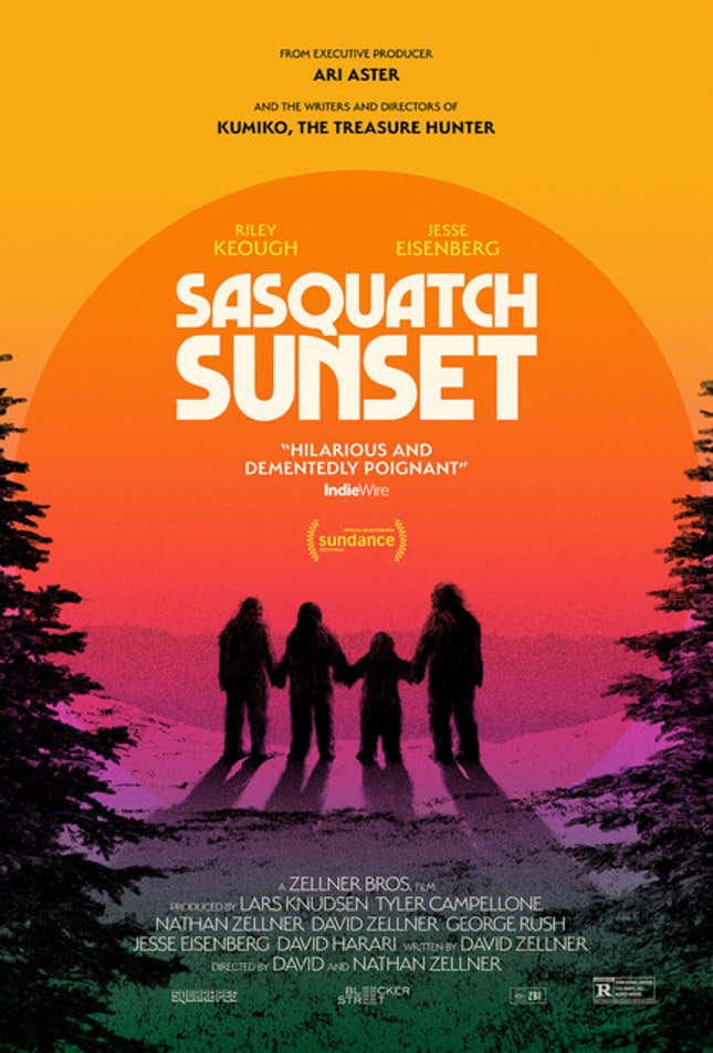Imagen del artículo titulado Conoce a la entrañablemente extraña familia Bigfoot de Sasquatch Sunset en este clip exclusivo